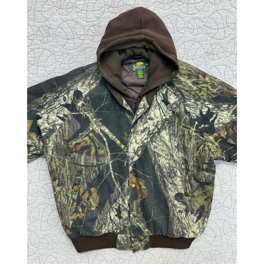 Cabelas Full Zip Hooded Jacket Camo RealTree Quilted Jacket / Men's XL